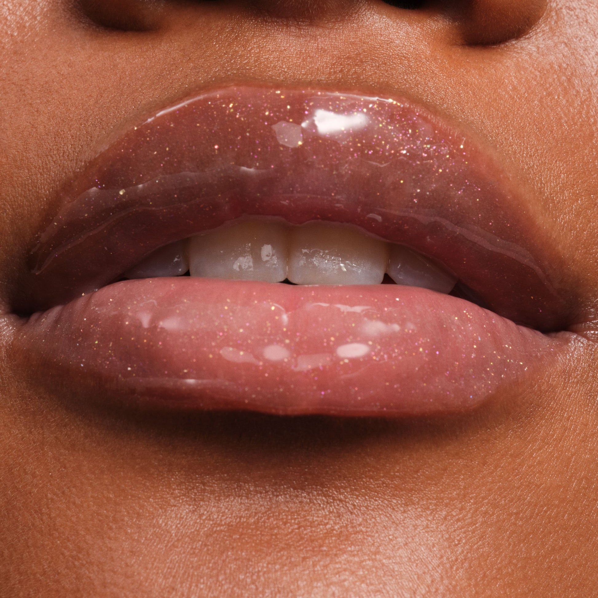 phyto-glow-lip-balm-shimmer-stardust-o9 NATR-10131-Phyto-Glow-Lip-Hover-Stardust.jpg
