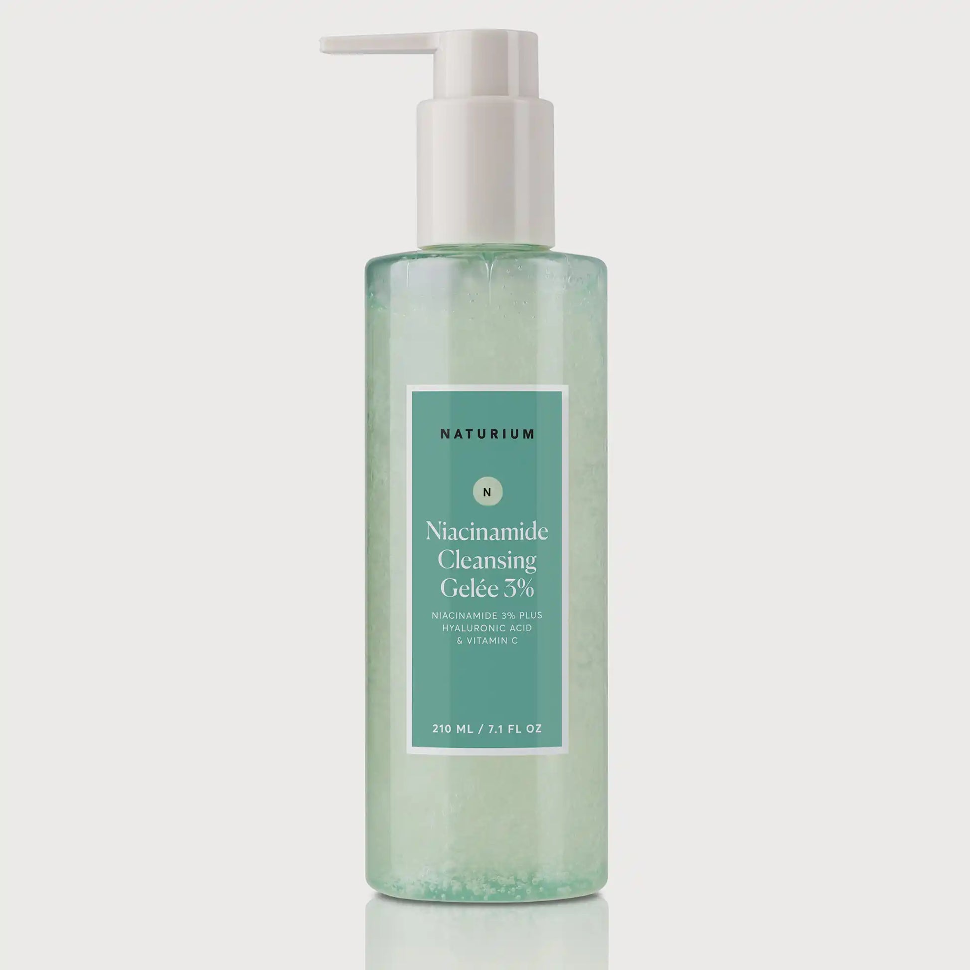 niacinamide-cleansing-gelee-3-p4 NATRM_Ecomm_Niacinamide-Cleansing-Gelee_Front.webp