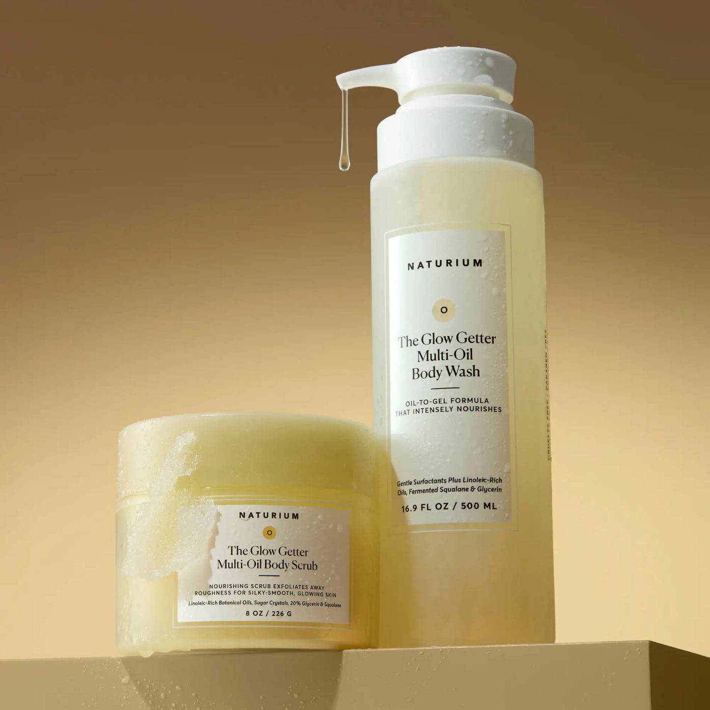 the-glow-getter-shower-bundle-l2 NATR_Glow_Getter_Scrub_Body_Wash.webp