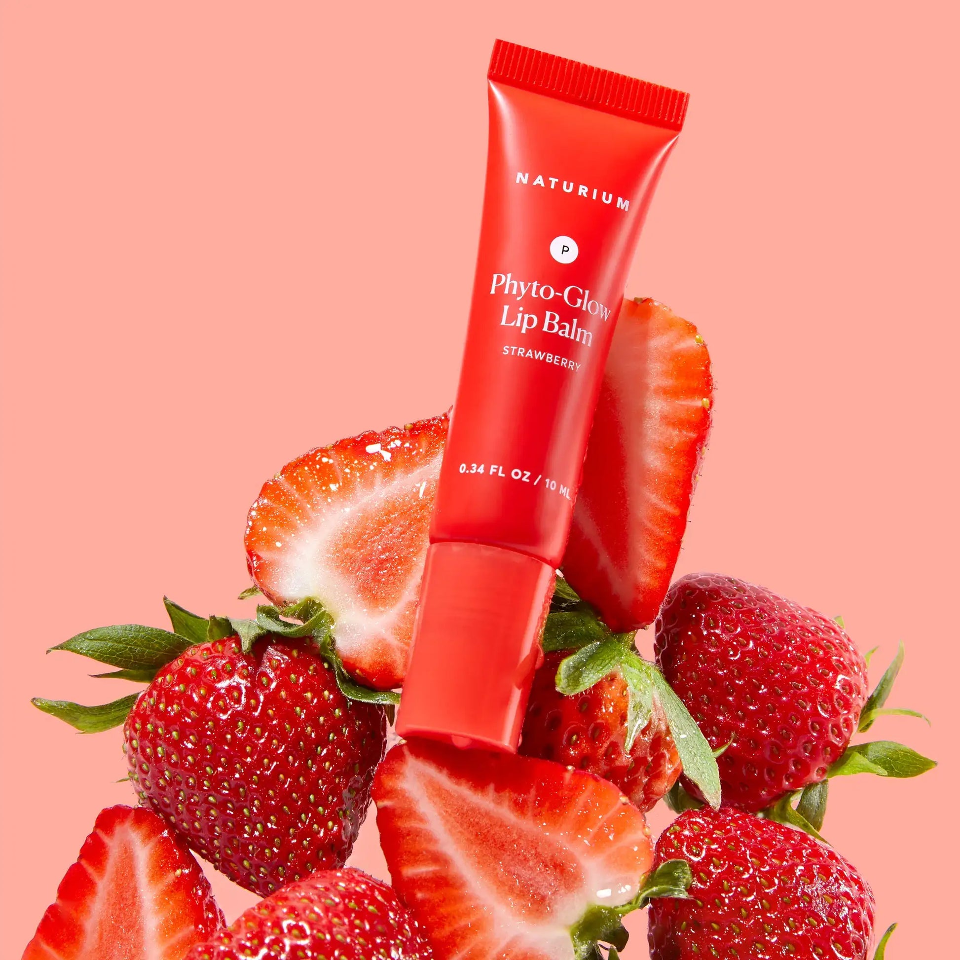 phyto-glow-lip-balm-strawberry-o6 phytoglow_0321-crop.webp